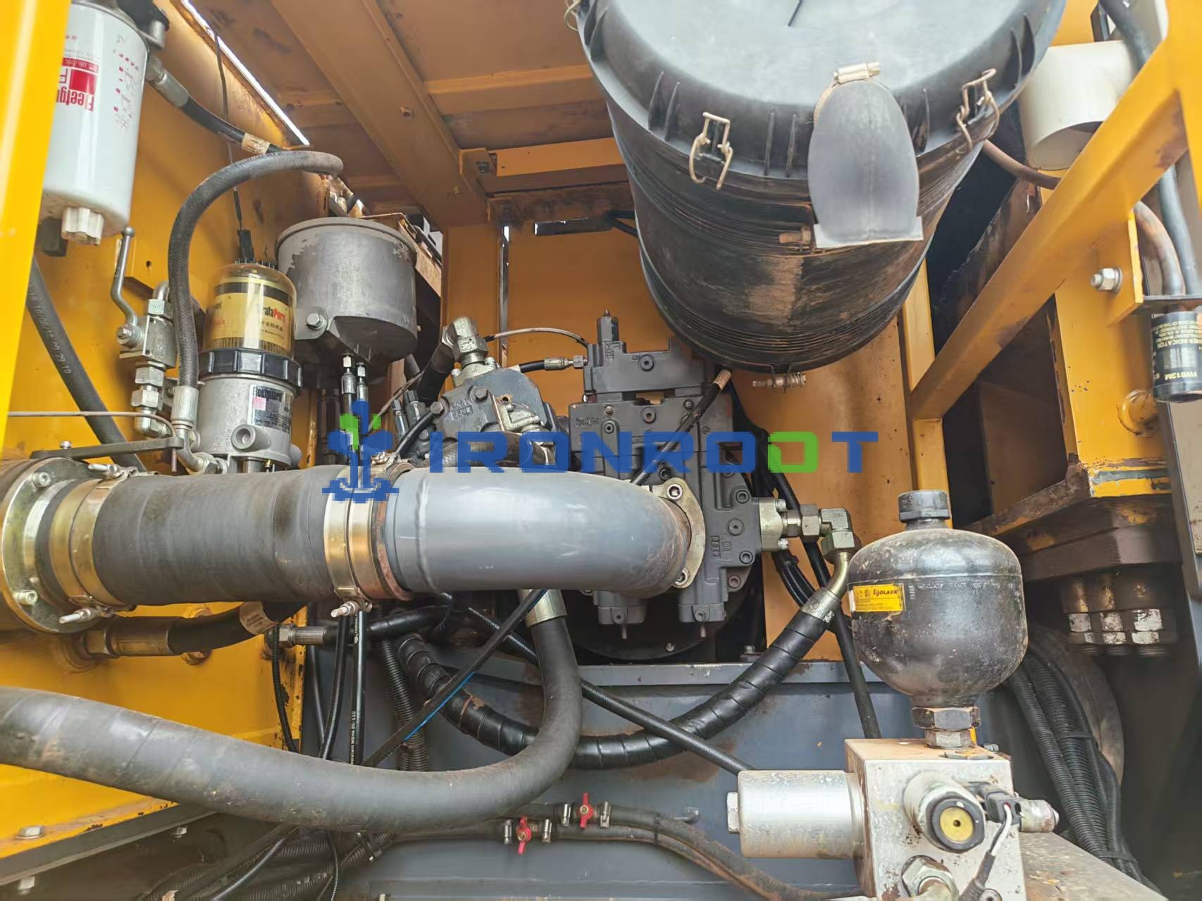 Vista 5 de Used XCMG XR220 Rotary Drilling Rig for Sale | 2019 | For Piling and Deep Foundation