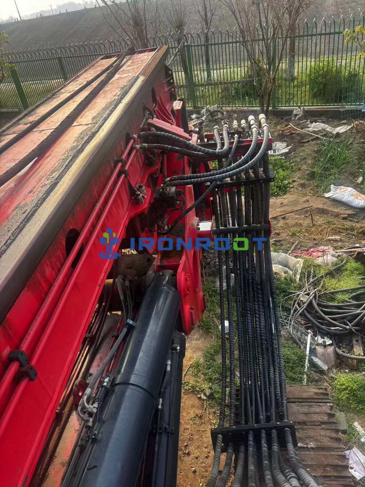 Vista 8 de Used SANY SR235 Rotary Drilling Rig for Sale | 2022 | Only 1,800 Working Hours | 445 mm 4-Section 15 m Interlocking Kelly Bar