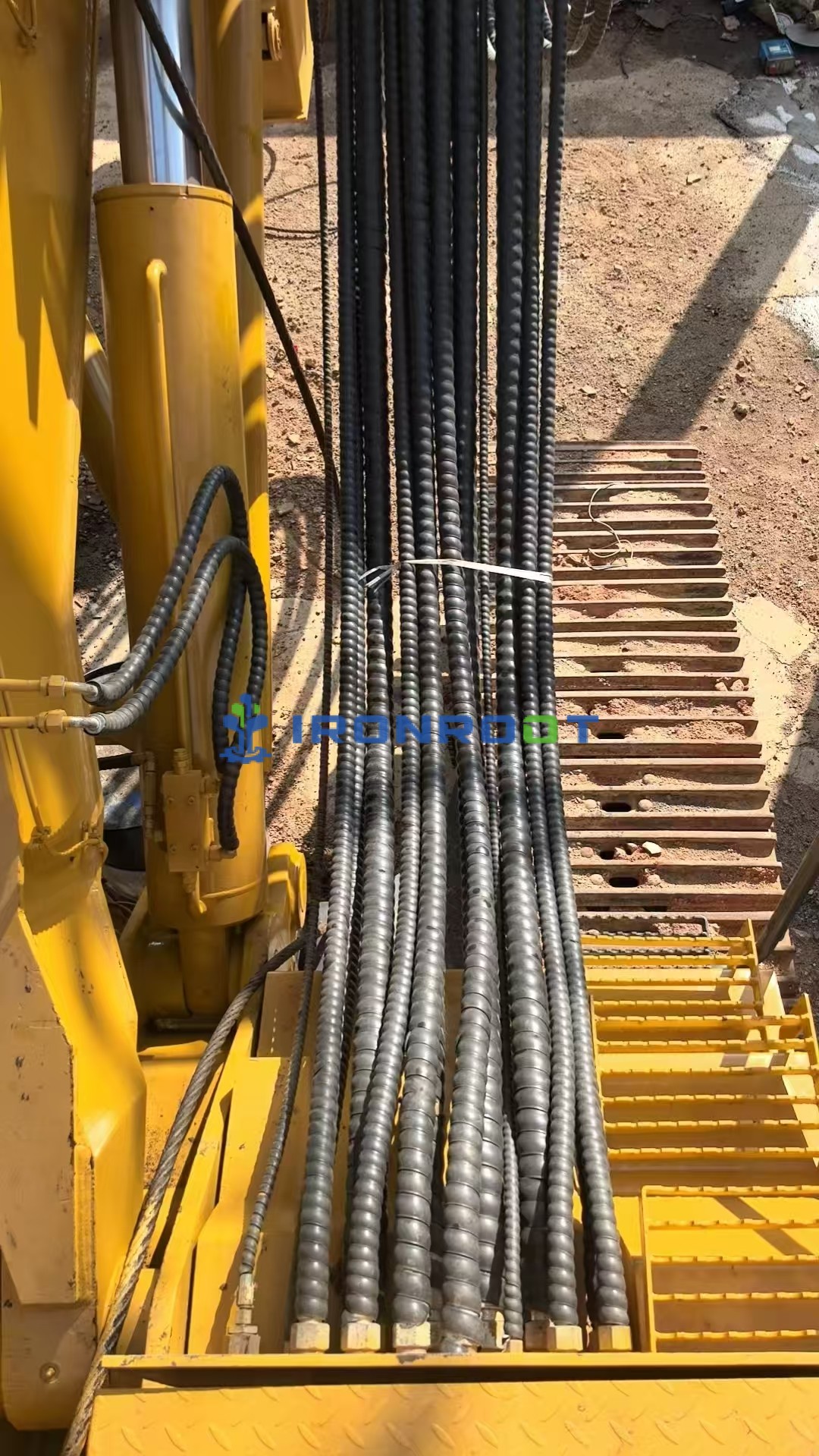 Vista 4 de Used XCMG XR280D Rotary Drilling Rig for Sale | 2020 | Original Wire Rope Crowd System