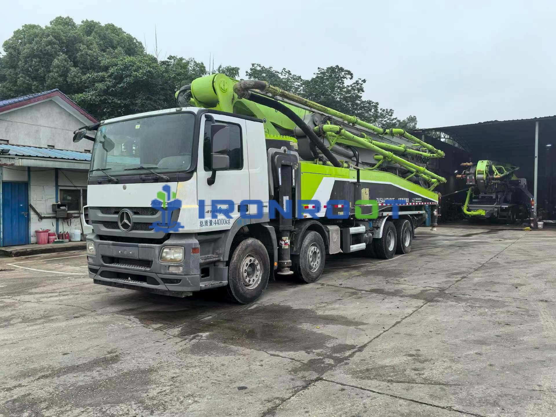 Zoomlion Mercedes-Benz 2019 63M Concrete Pump Truck